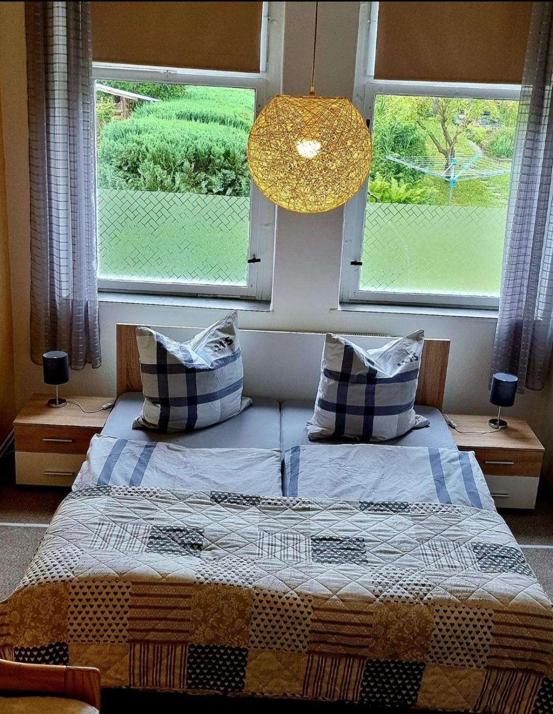 Ferienwohnung "Blick Mylau" - Naehe Freizeitpark Plohn & Weltgroesster Ziegelsteinbruecke Reichenbach im Vogtland Esterno foto